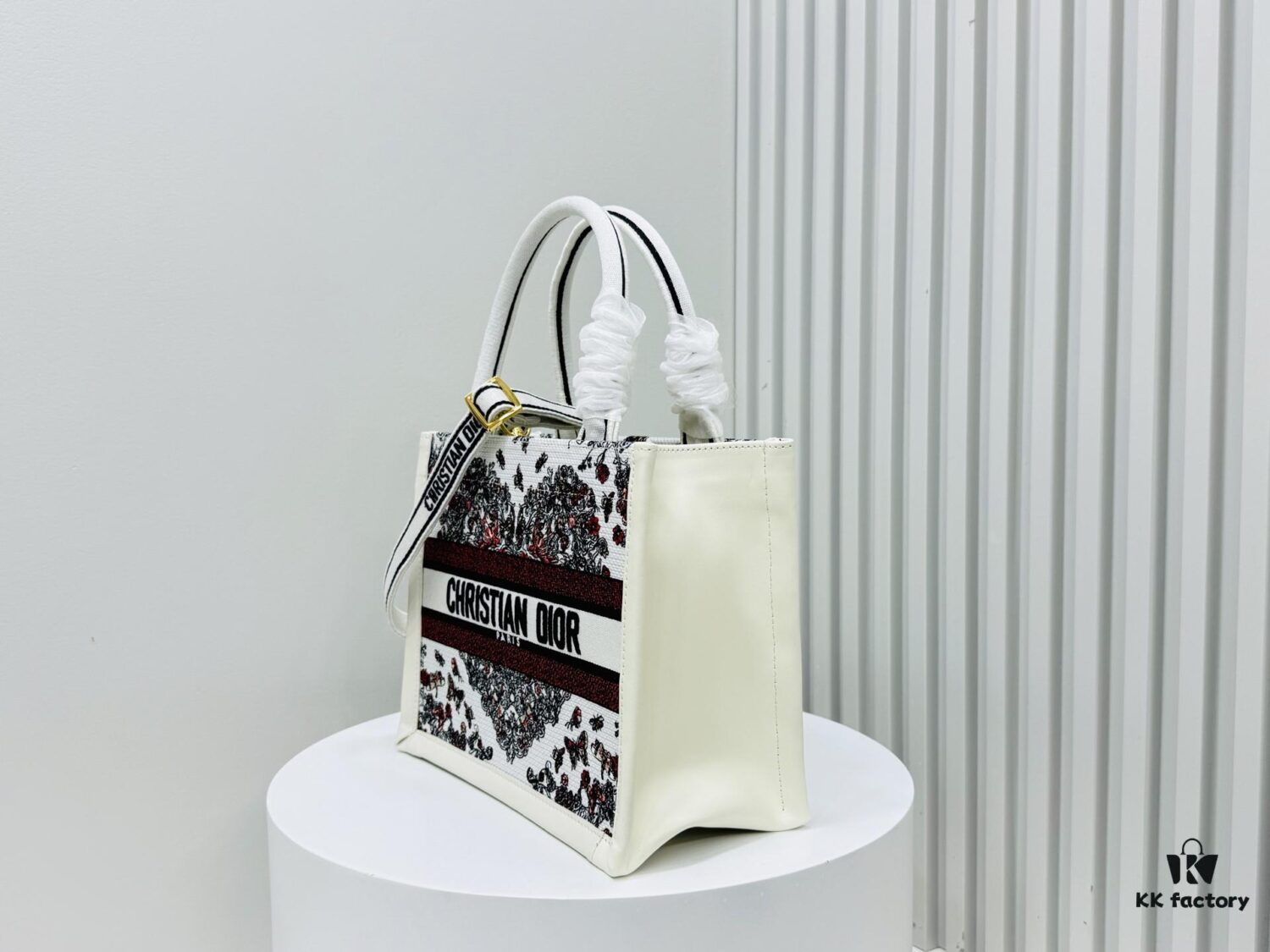 Dior Book Tote 24 Early Spring New Arrival Small Size with Leather Trim