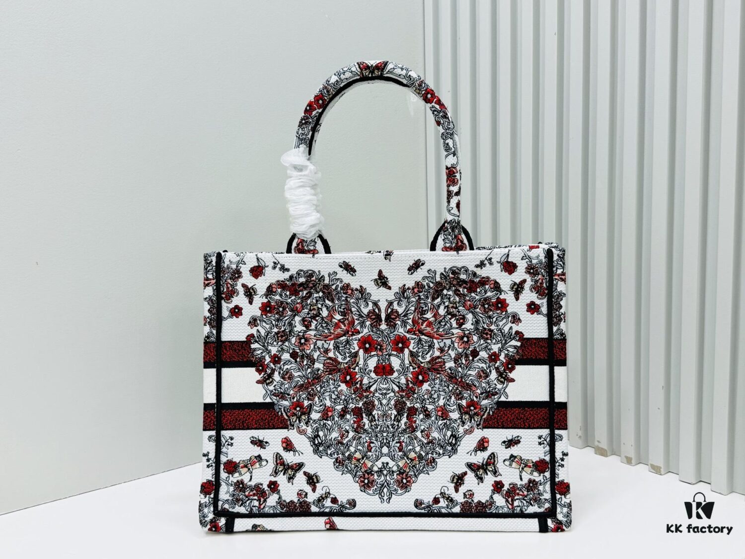 ️Thick Yarn Heavy Fabric Original Order Medium [Dior Book Tote]