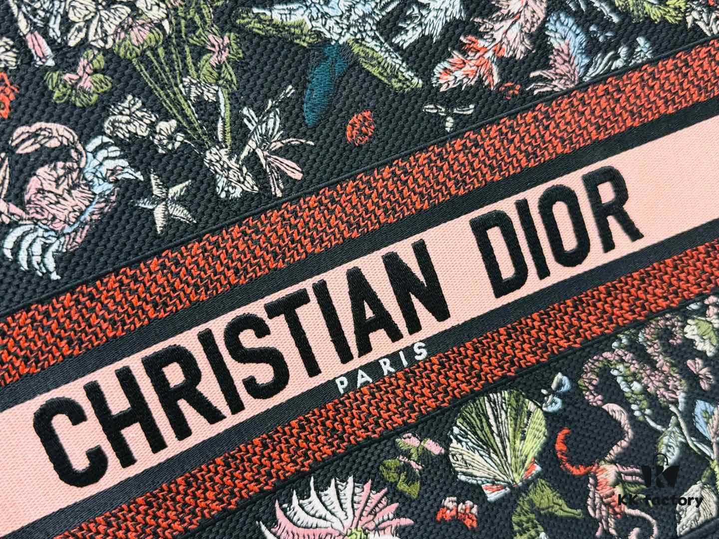 Thick Thread, Heavy Fabric Original Order Medium [Di0r Book Tote]