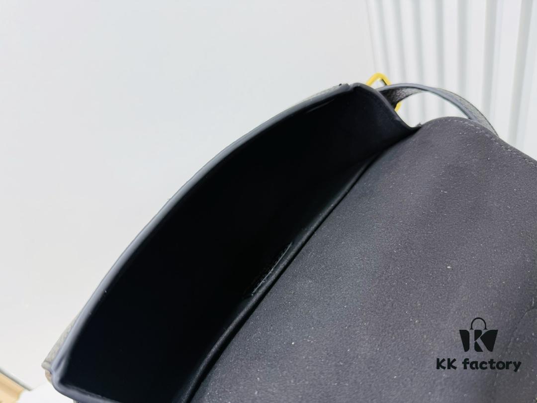 New Dior Bobby ✧ Small Handbag