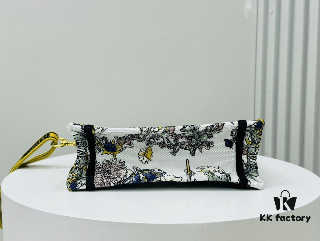 Ultra Mini Shoulder Strap DIOR Book Tote24 Spring Collection New Arrival