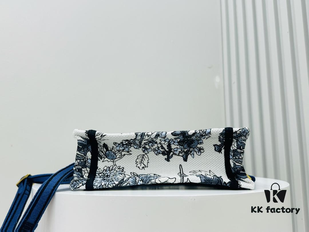 Super Mini Shoulder Strap DIOR Book Tote24 Spring Collection New Arrival