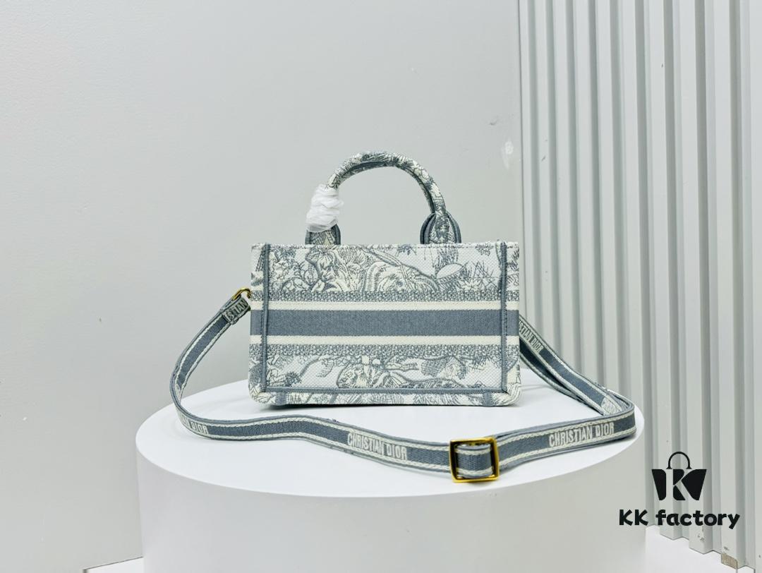 Ultra Mini Shoulder Strap DIOR Book Tote24 Spring Collection New Arrival