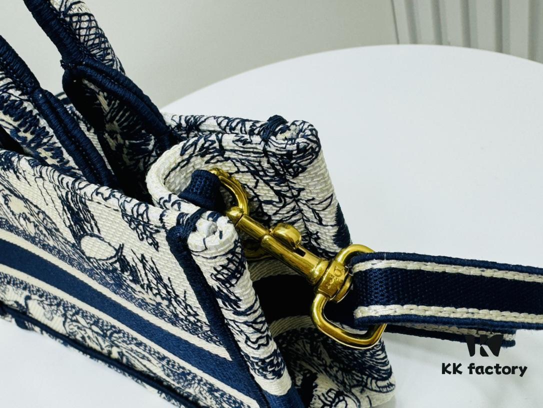 Super Mini Shoulder Strap DIOR Book Tote24 Spring Collection New Arrival