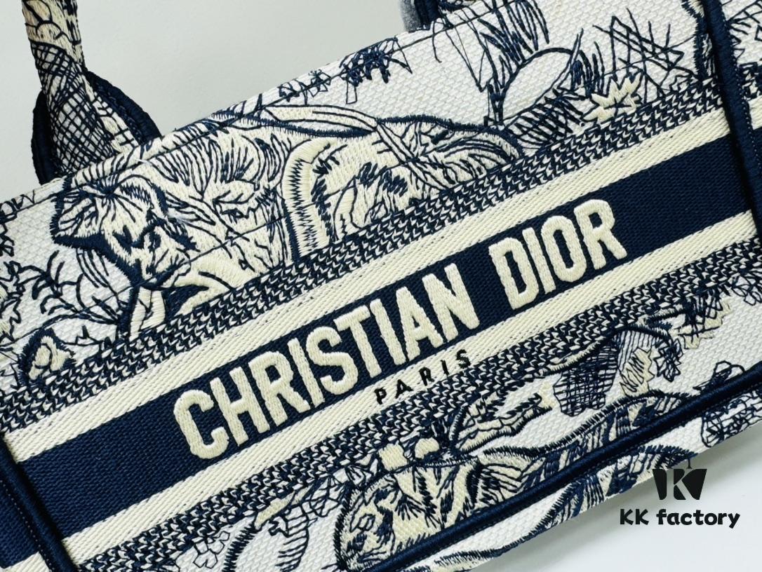 Super Mini Shoulder Strap DIOR Book Tote24 Spring Collection New Arrival