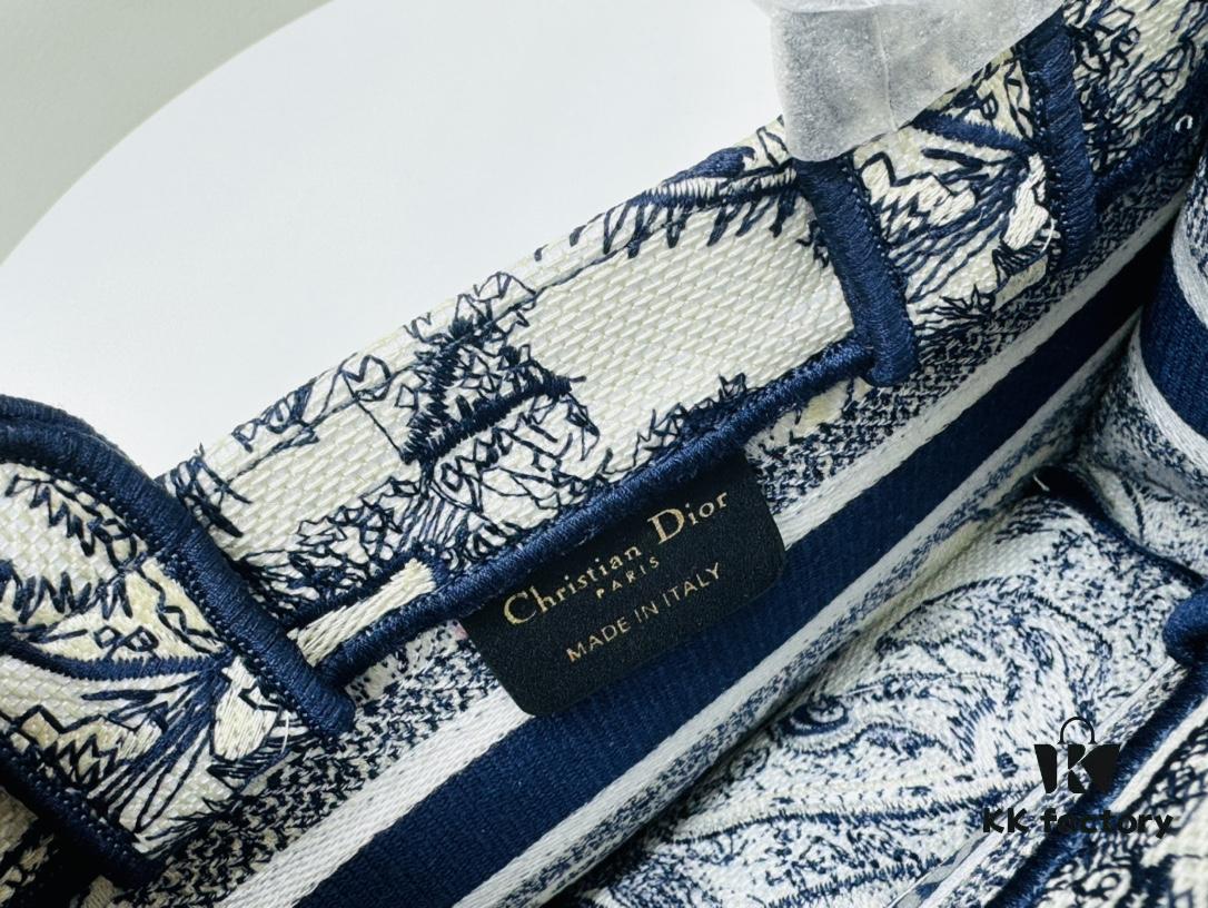 Super Mini Shoulder Strap DIOR Book Tote24 Spring Collection New Arrival