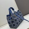 Dior Always Tweed Series, Luxury Original Leather, Large Quilted Design, Elegant and Stylish Crossbody Bag