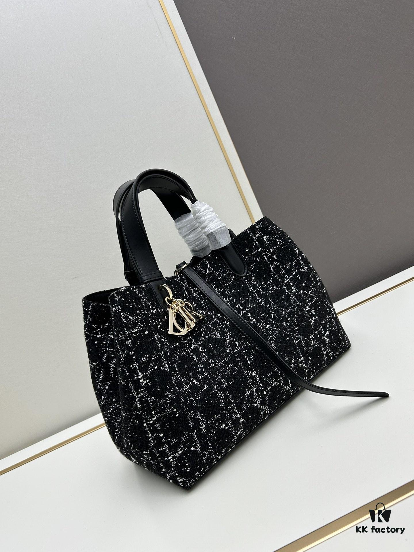 Dior Always Tweed Series, Luxury Original Leather, Quilted Design, Elegant and Stylish Handbag