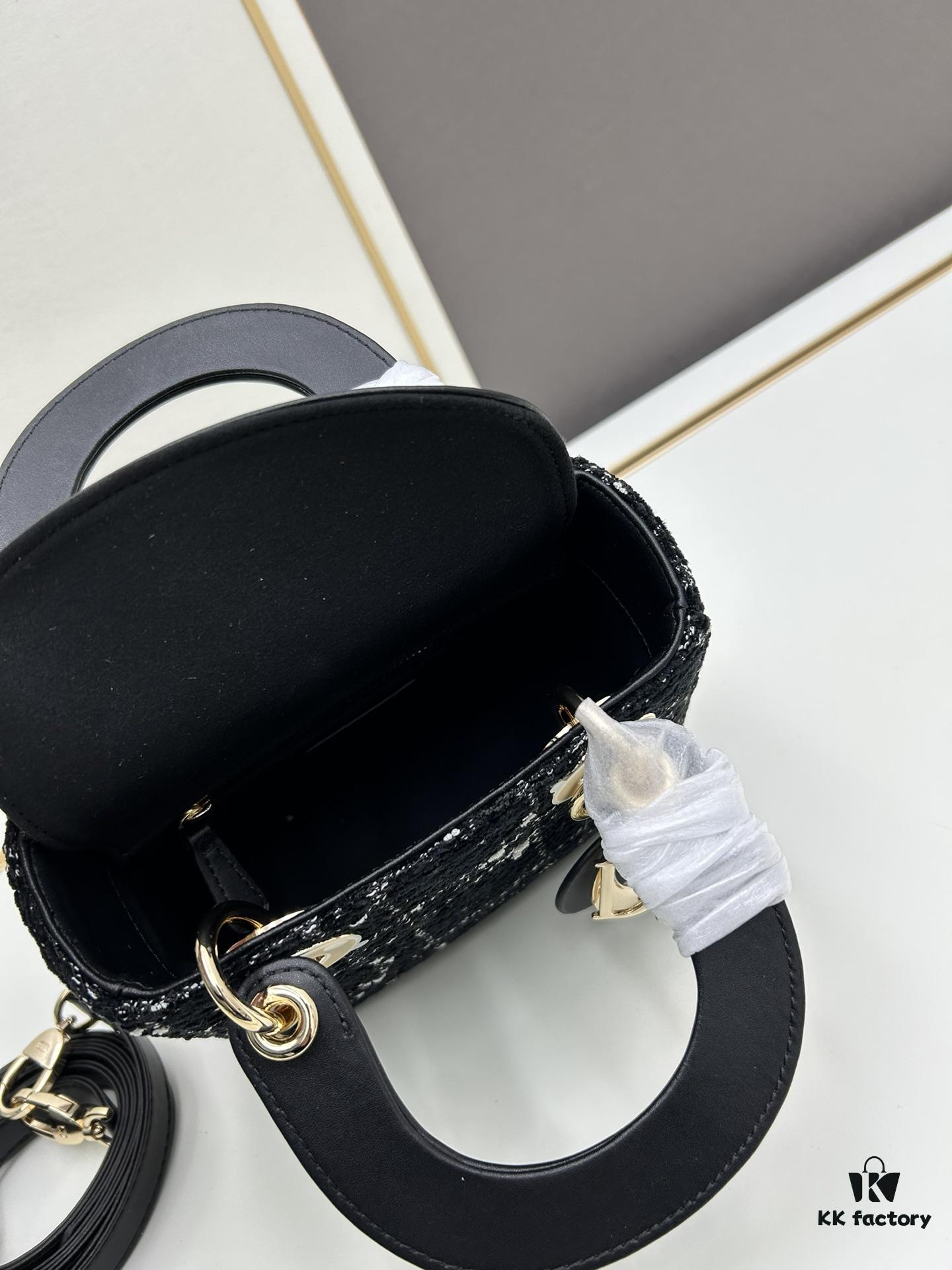 Ilady Dio.r Black Canvas and Leather Handbag with Adjustable Strap