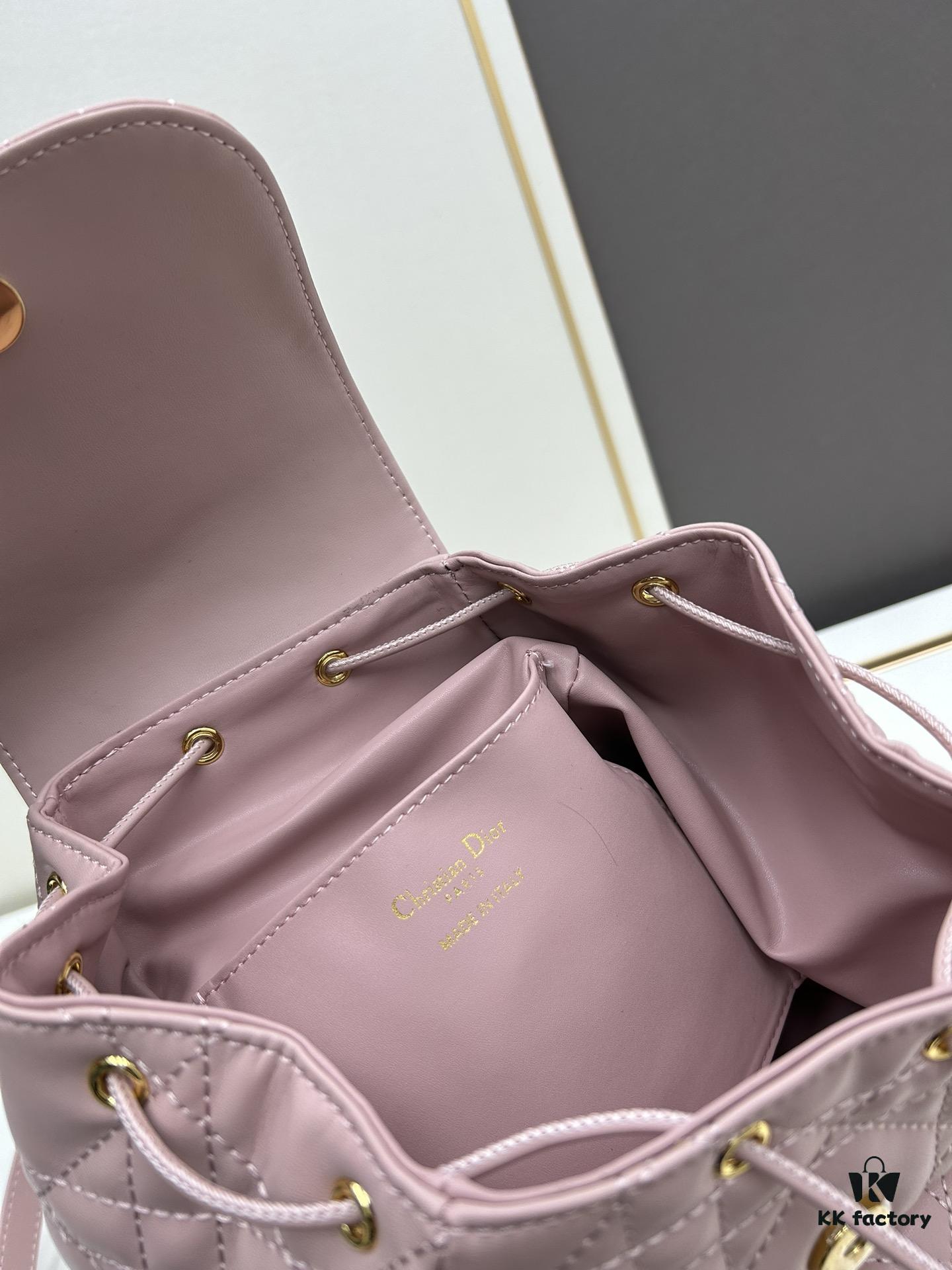 Large 310, Small Joys: Warmth and Comfort in Leisure Time