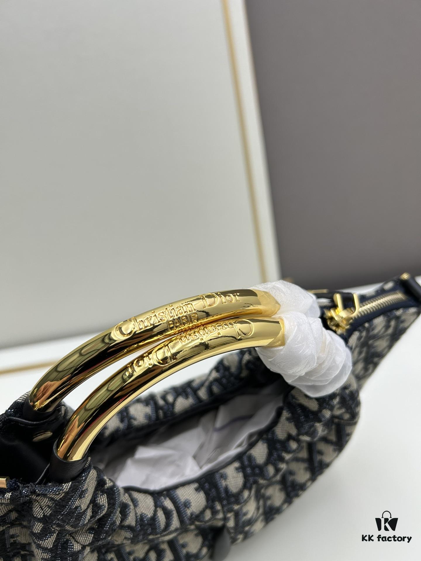 DIOR 2025 New Vintage-Style Puff Bag in Leather and Fabric