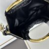 DIOR 2025 New Style Clutch Bag – A Surprisingly Stylish Vintage Design