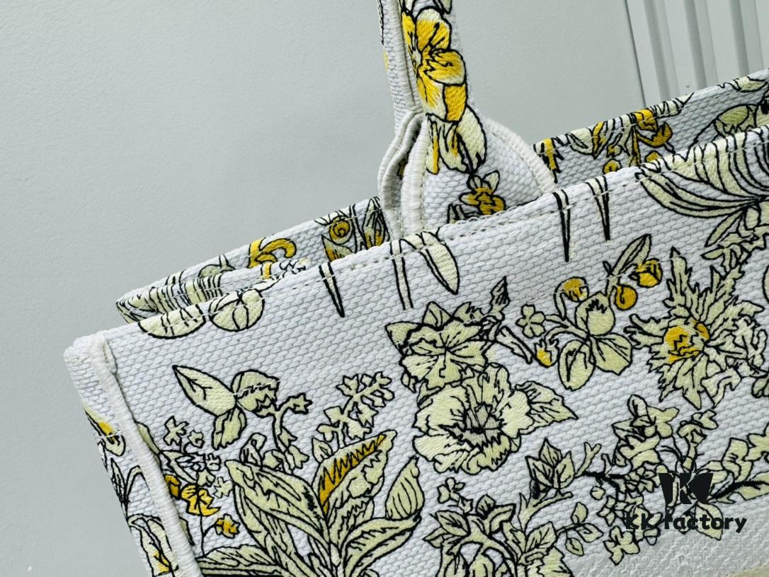 Large Original Order Thick Yarn Fabric Dior Book Tote