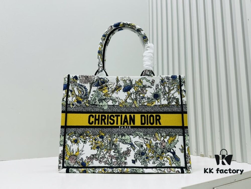 Thick Yarn Original Quality Medium Size [Dior Book Tote]