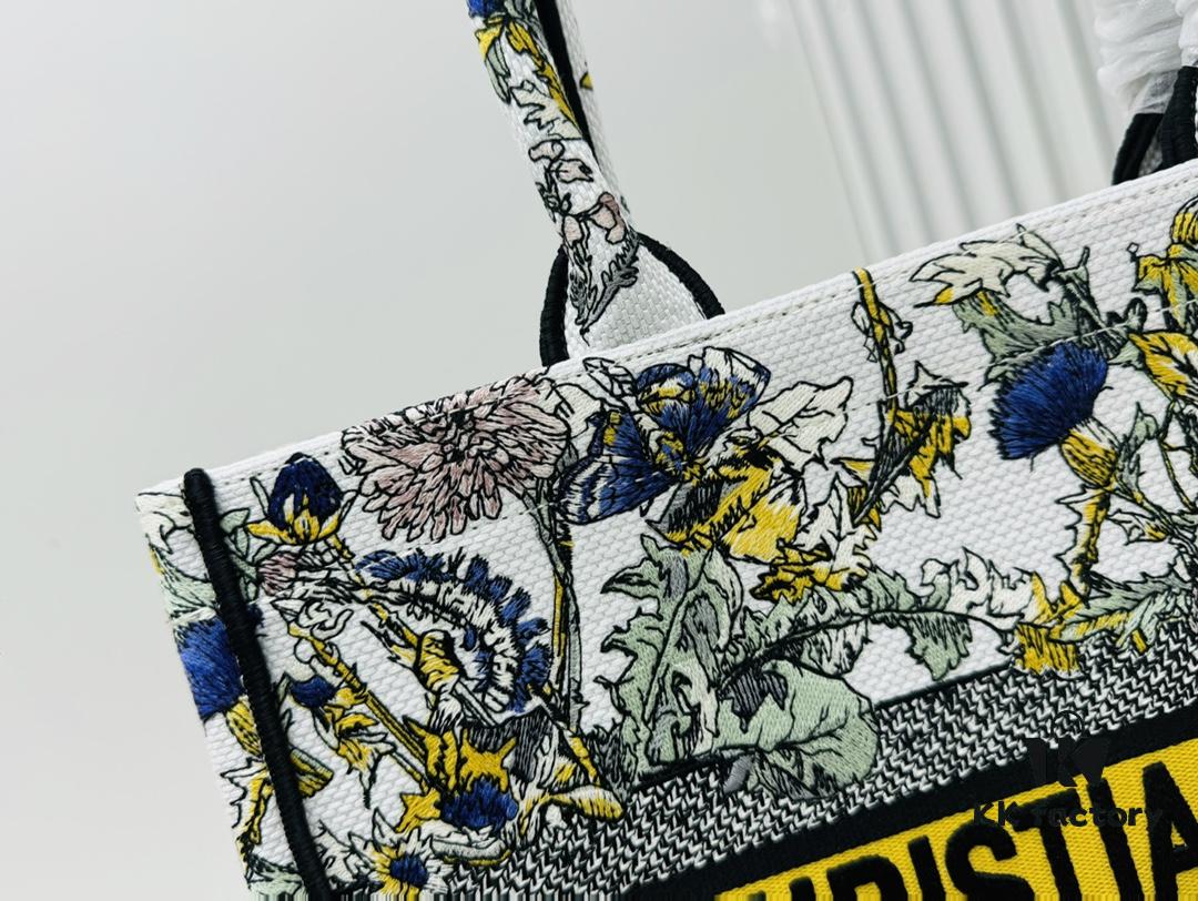 Thick Thread, Heavy Fabric Original Order Medium Size [Di0r Book Tote]