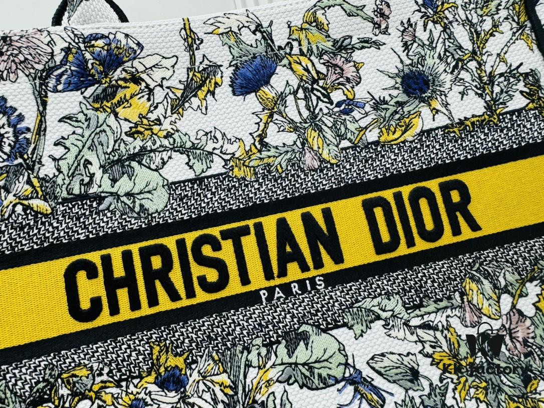 Thick Thread, Heavy Fabric Original Order Medium Size [Di0r Book Tote]