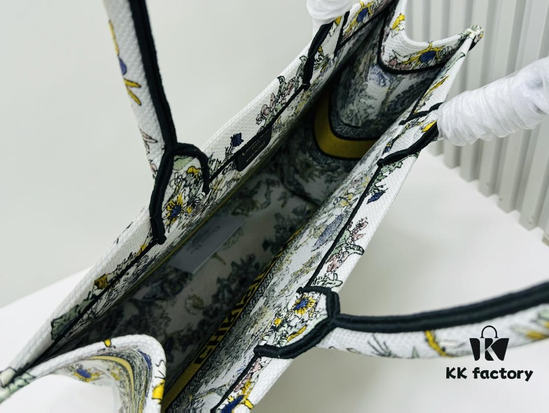 Oversized Original Order Thick Yarn Fabric Dior Book Tote