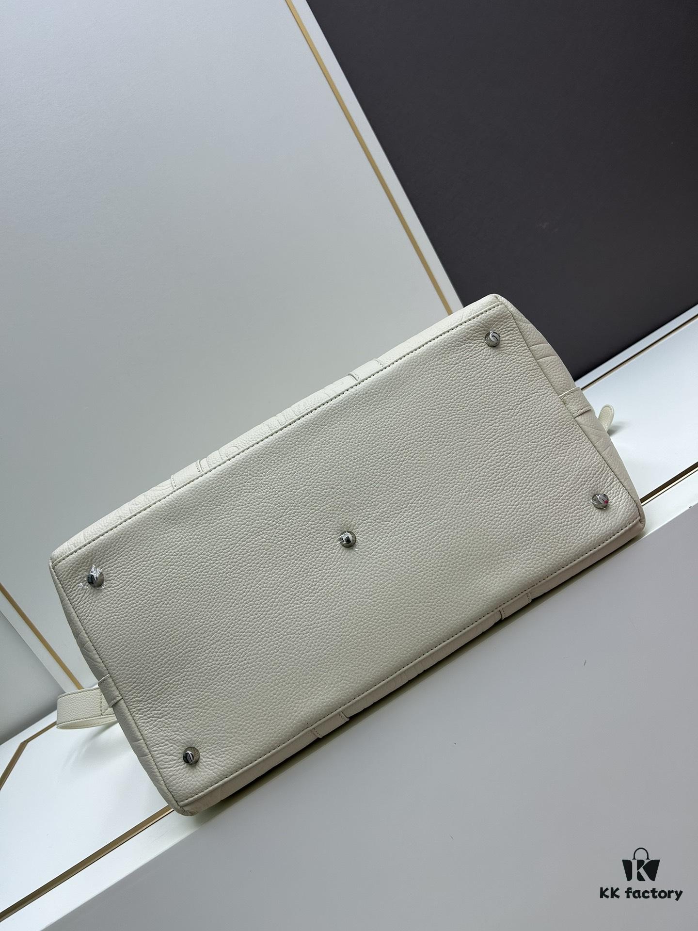 Weekender 25 Handbag