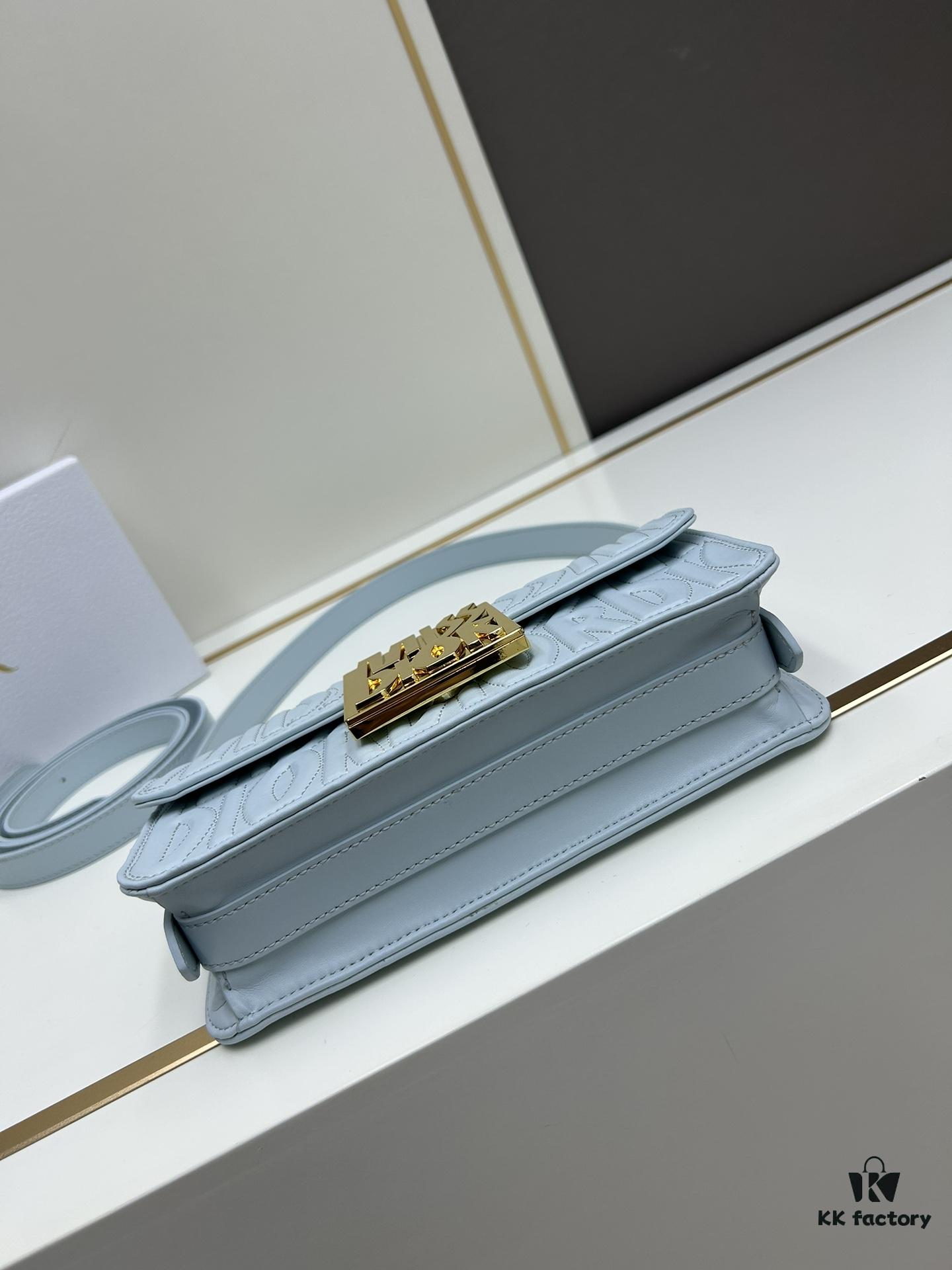 Dior Retro Box Set, Exquisitely Crafted from Black Cowhide Leather with Unique Letter Embossing