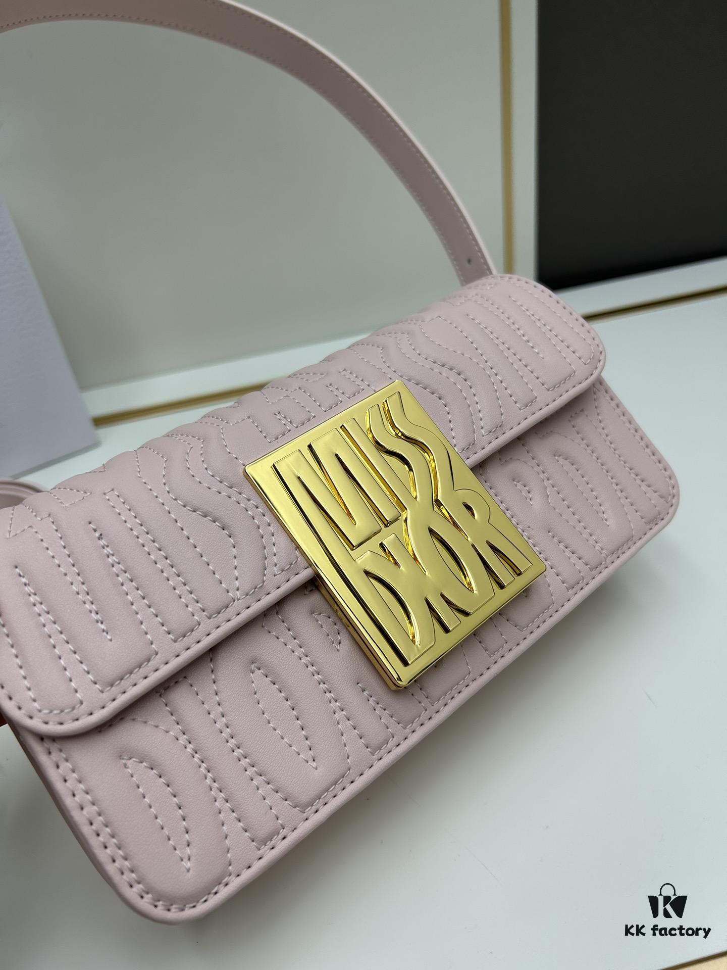 Dior Retro Box Set Made of Black Cowhide Leather with Unique Letter Embossing