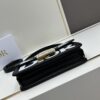 Dior Retro Style Box Set, Crafted from Cow Leather with Unique Letter Embossing, Spacious Compartment Design, Detachable Shoulder Strap for Handheld, Shoulder or Hand-Carry Use – An Essential for Daily Outings
