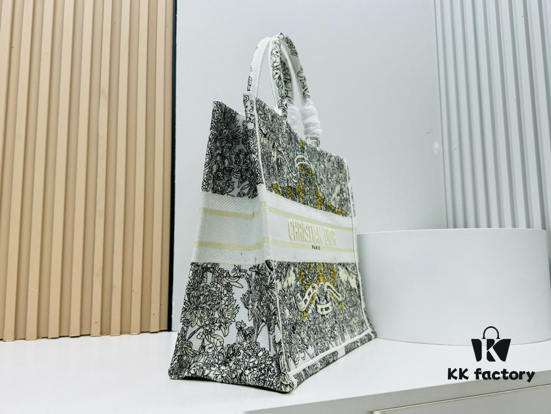 Oversized Original Order Thick Yarn Fabric Dior Book Tote