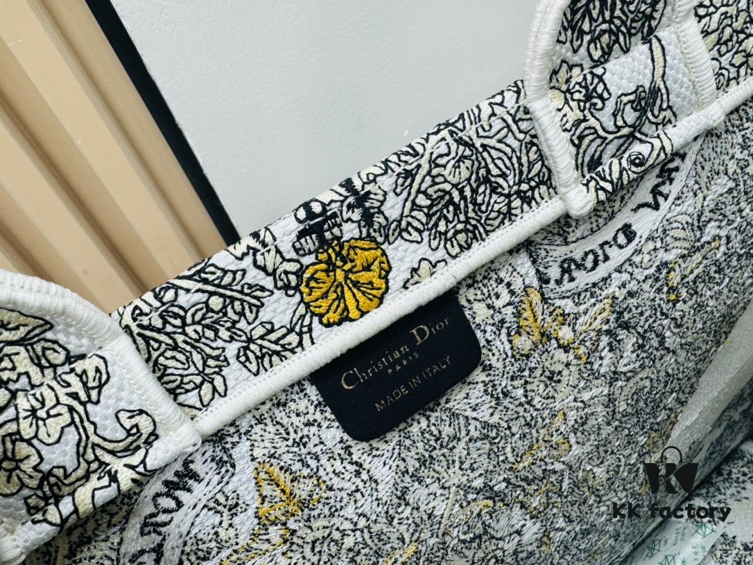 Thick Thread, Heavy Fabric Original Order Medium [Dior Book Tote]