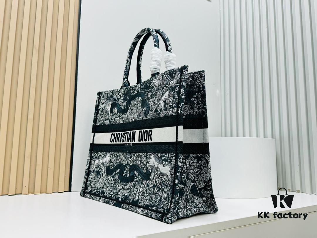 Vintage-style Oversized Di0r Book Tote in Thick, Heavy-duty Fabric – Original Surplus Stock