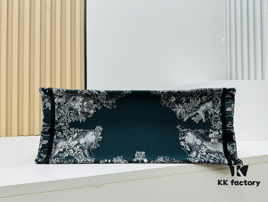 Vintage-style Oversized Di0r Book Tote in Thick, Heavy-duty Fabric – Original Surplus Stock