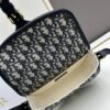 Dior Bobby Bag, Early Autumn New Arrival Vintage Style, Full-Grain Cowhide Leather, 22cm Original Edition