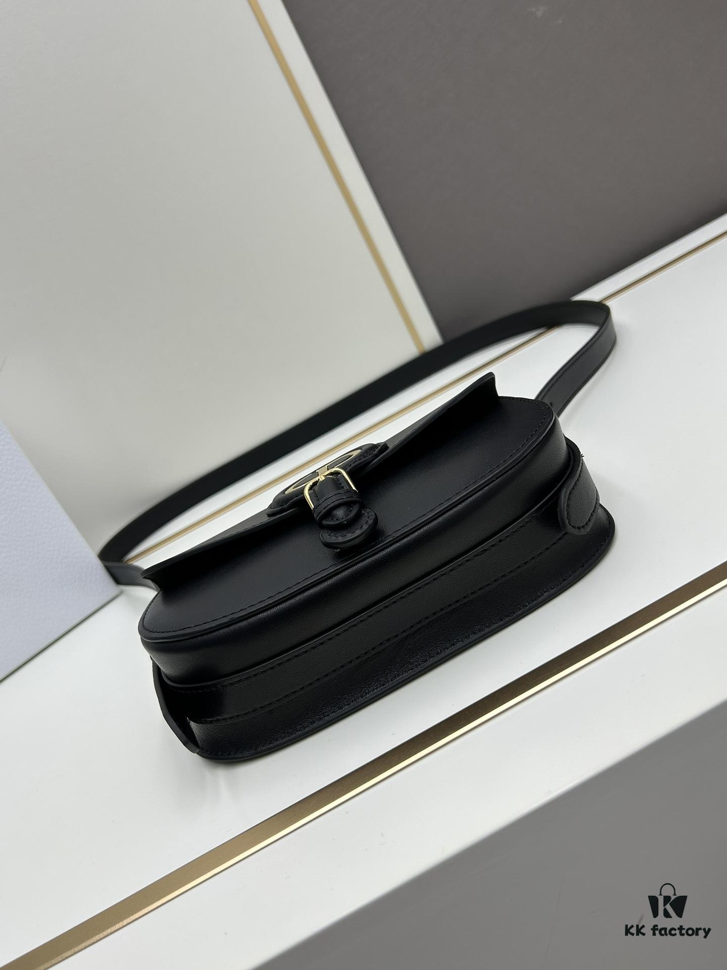 Dior Bobby Bag, Early Autumn New Vintage Style, Full-Grain Calfskin Texture, Structured Body with Antique-Finish Hardware