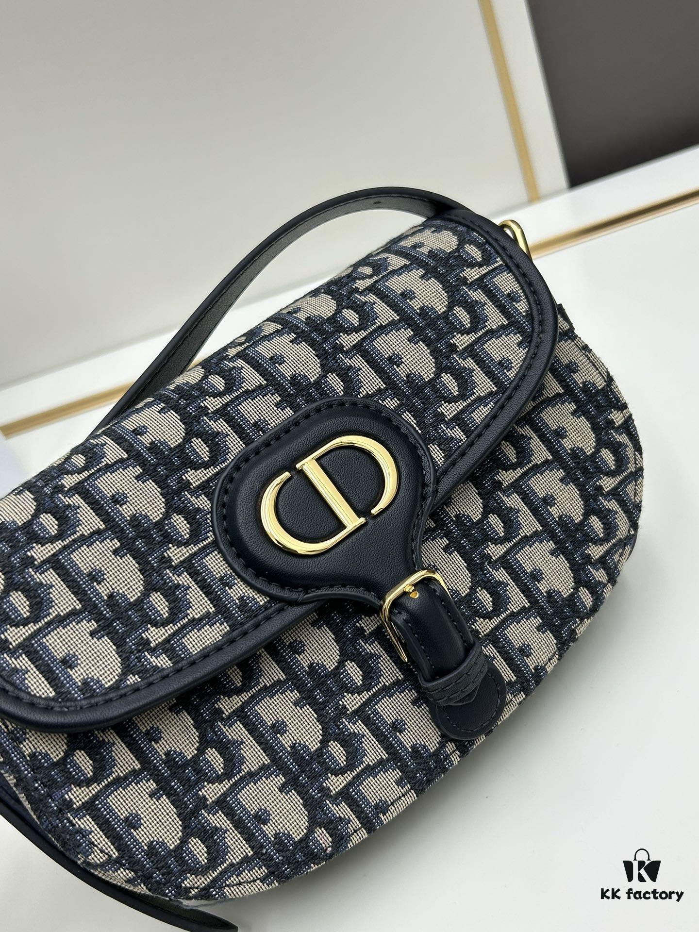 Dior Bobby Retro Style Tofu Bag - Full-Grain Calfskin Leather, 21-inch Horizontal Design