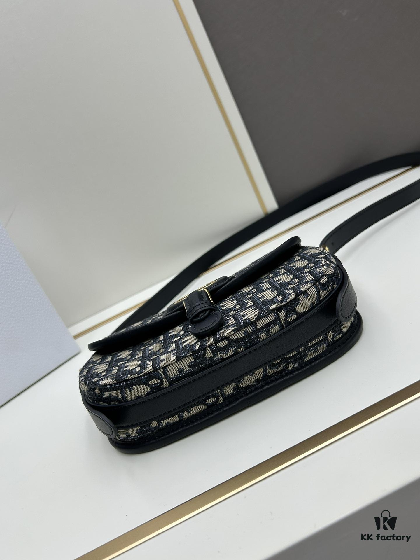 Dior Bobby Retro Style Tofu Bag - Full-Grain Calfskin Leather, 21-inch Horizontal Design