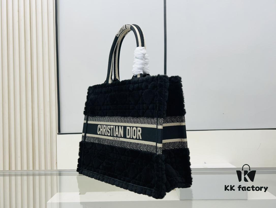 Thick Stitching, Heavy Fabric Original Order Medium Size [Dior Book Tote]