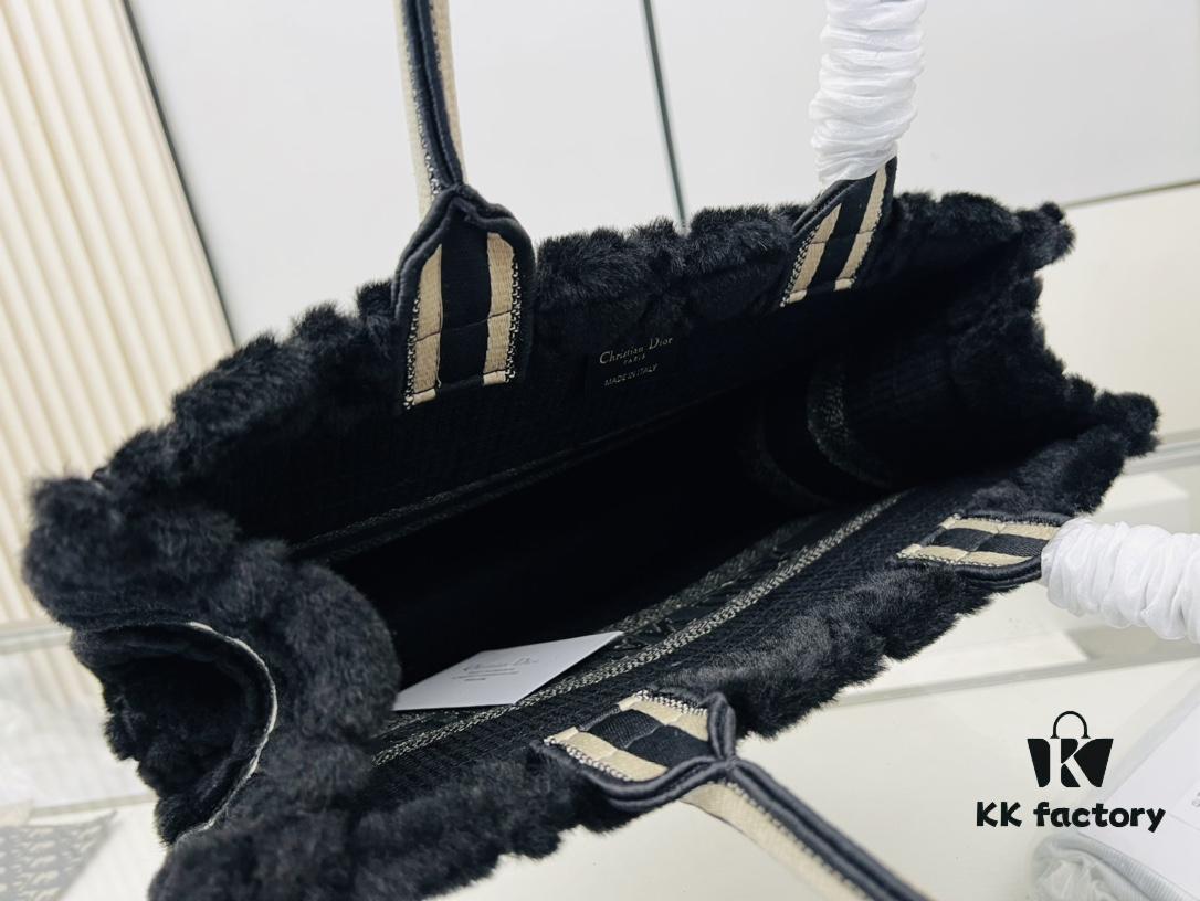 Thick Stitching, Heavy Fabric Original Order Medium Size [Dior Book Tote]