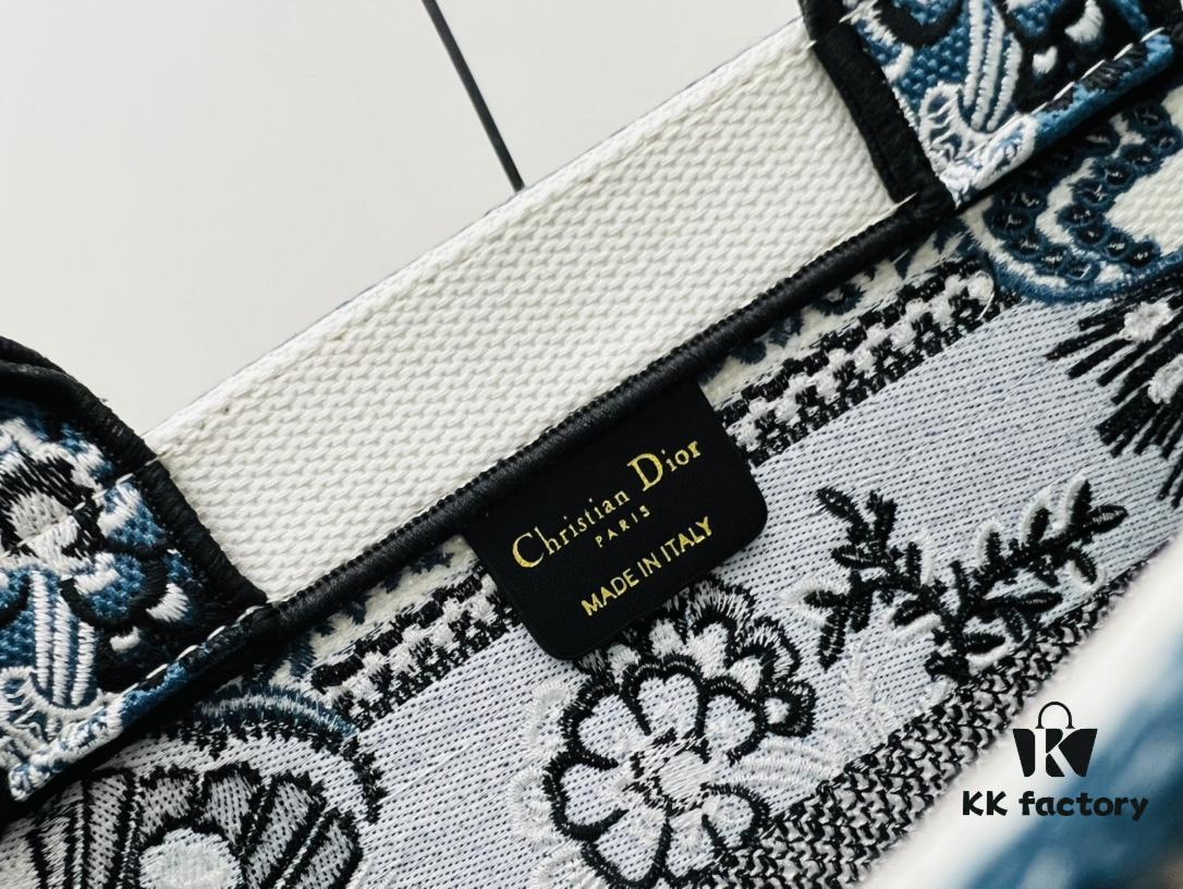 Thick Thread, Heavy Fabric Original Order Medium Size Di0r Book Tote