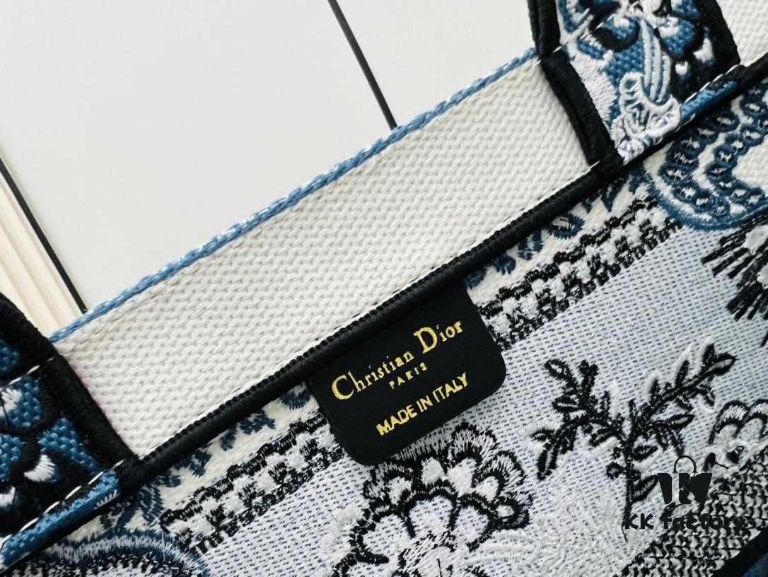 Oversized Original Order Thick Yarn Fabric Dior Book Tote