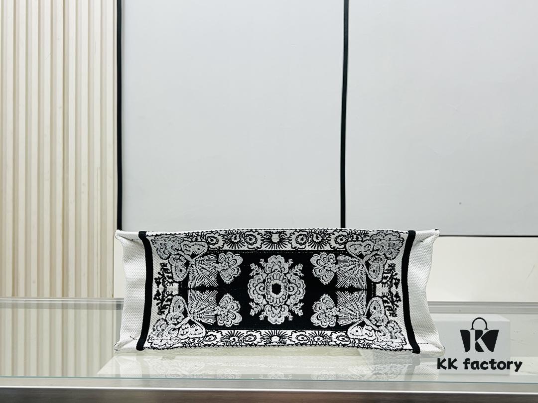 Thick Stitching, Heavy Fabric Original Order Medium Di0r Book Tote