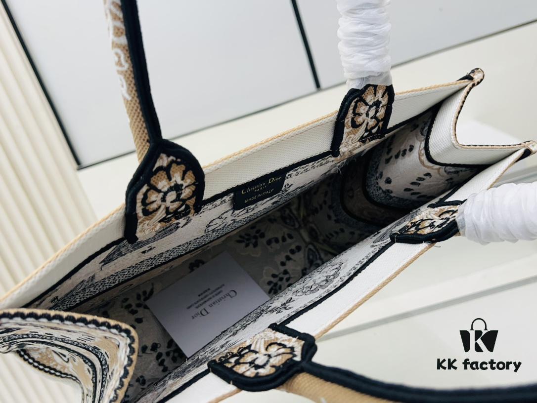 Original Surplus Stock of Thick Yarn Fabric Medium Size Di0r Book Tote