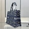 ️Thick Yarn Heavy Fabric Original Order Medium [Dior Book Tote]