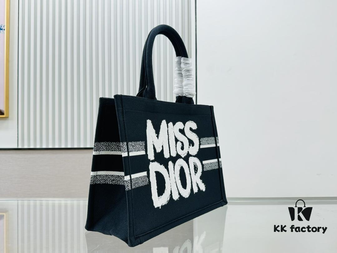 Thick Yarn Heavy Fabric Original Order Medium Size Di0r Book Tote