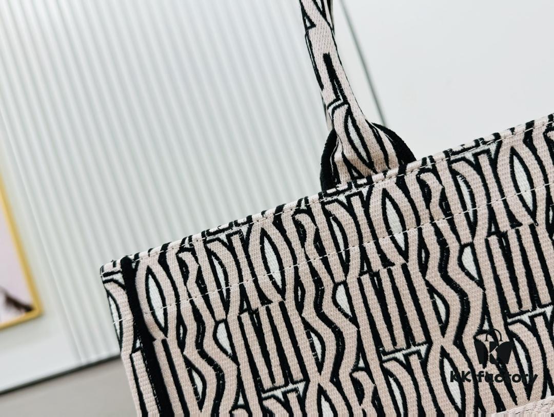 Thick Yarn Heavy Fabric Original Order Large Size Di0r Book Tote