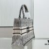️Thick Yarn Heavy Fabric Original Order Medium [Dior Book Tote]