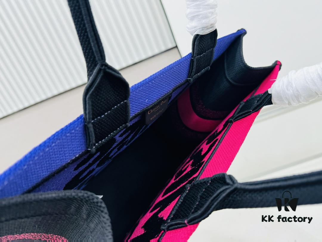 Thick Thread, Heavy Fabric Original Order Medium Di0r Book Tote