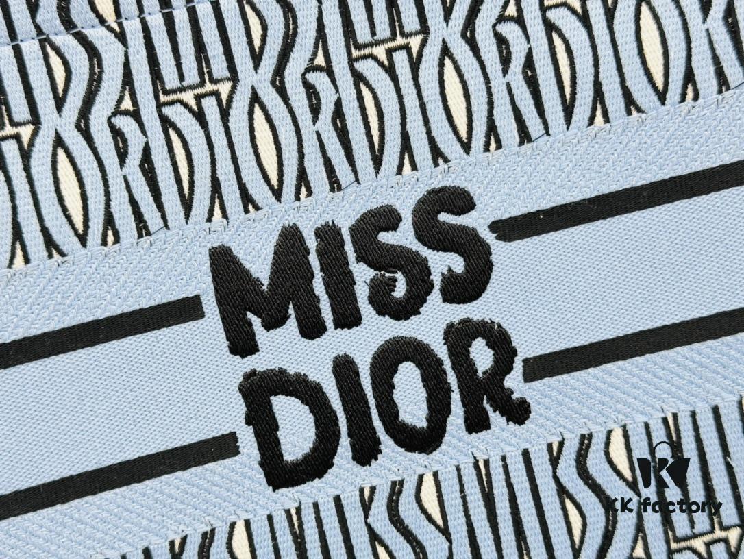 Thick Thread, Heavy Fabric Original Order Medium Size [Dior Book Tote]