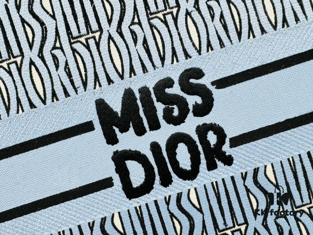 Oversized Original Order Thick Yarn Fabric Dior Book Tote