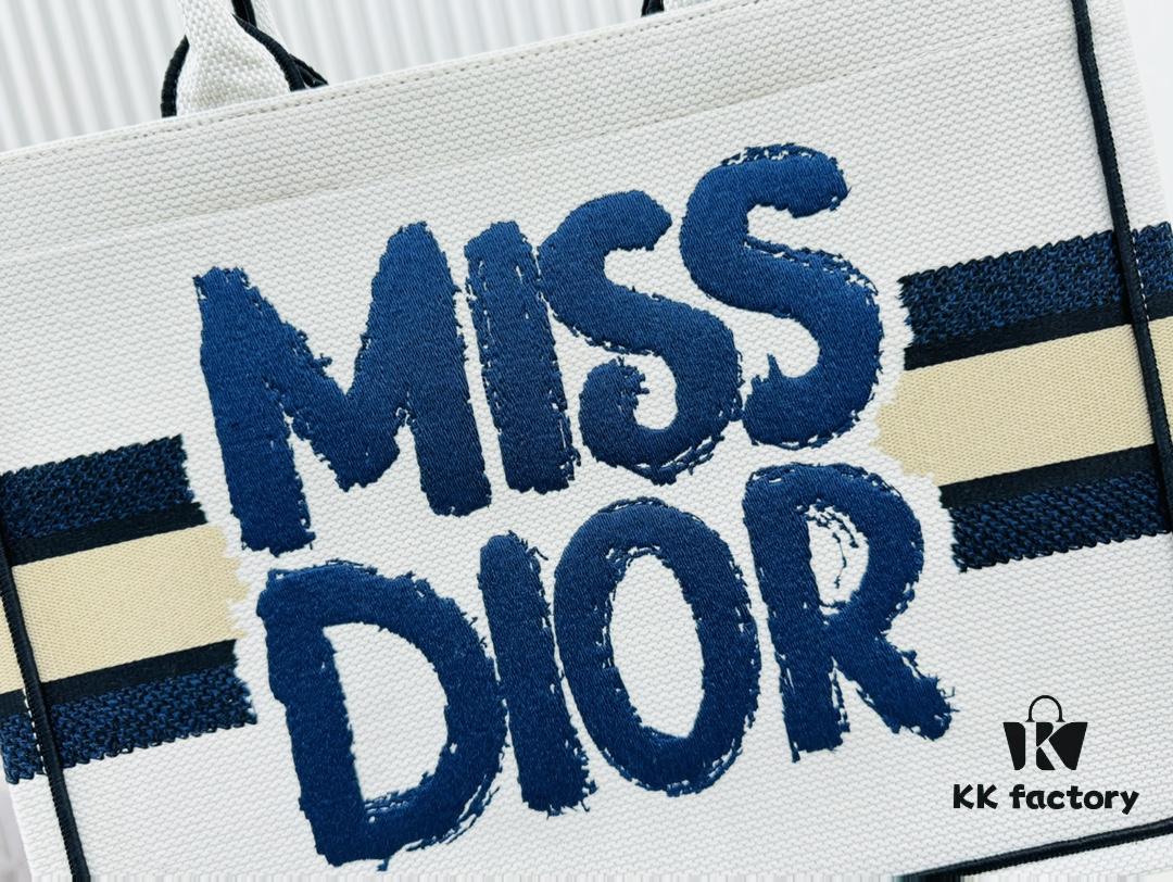 Thick Thread, Heavy Fabric Original Order Medium [Dior Book Tote]