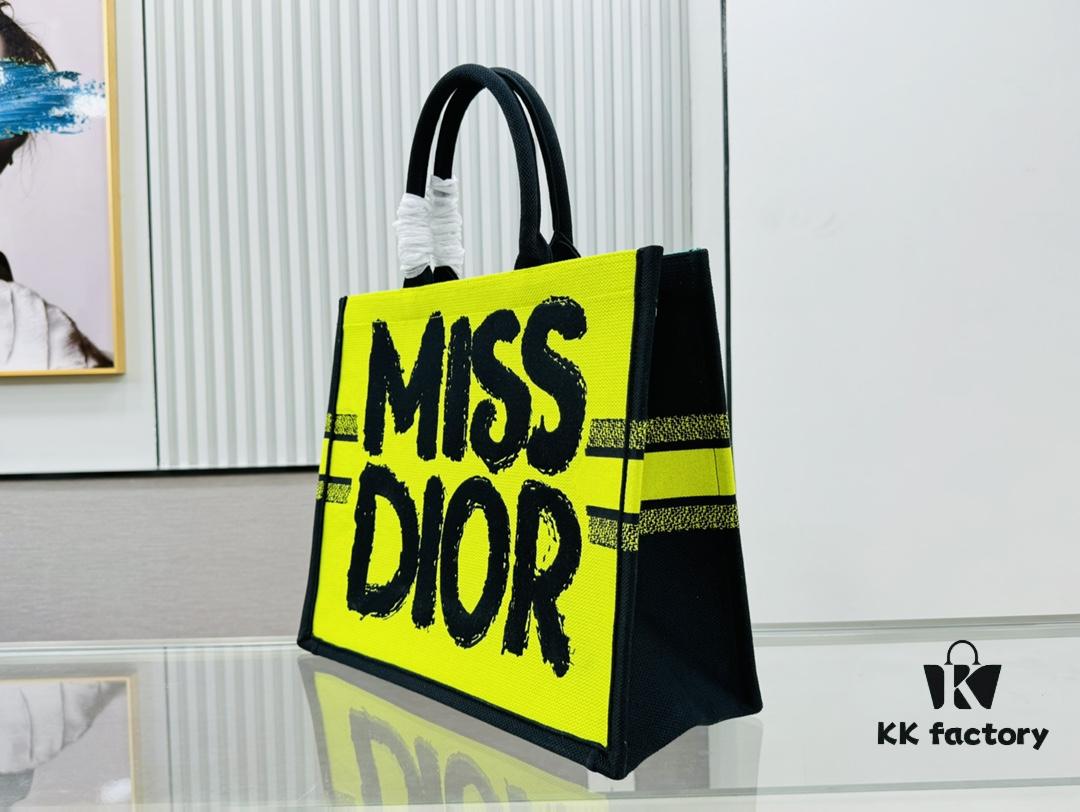 Oversized Original Order Thick Yarn Fabric Dior Book Tote