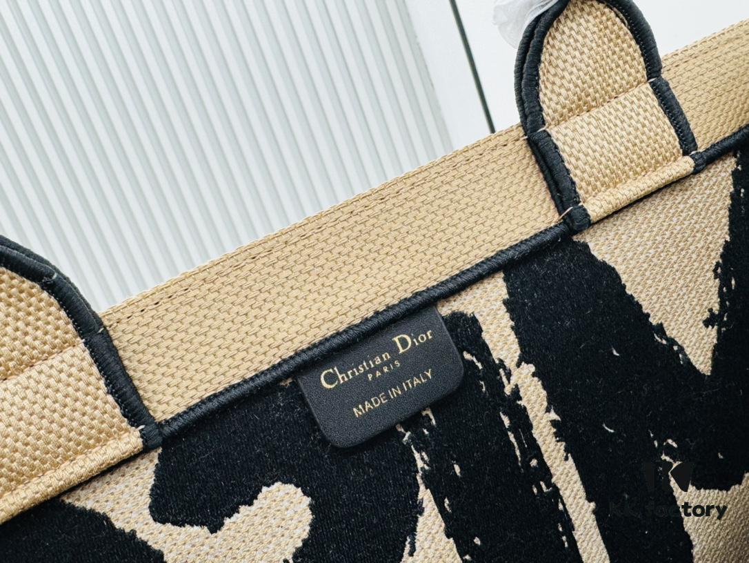 Dior Book Tote Oversized, Original Order, Thick Yarn and Heavy Fabric