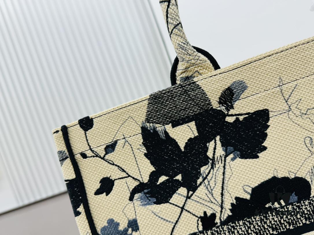 Thick Yarn Heavy Fabric Original Order Large Size Di0r Book Tote